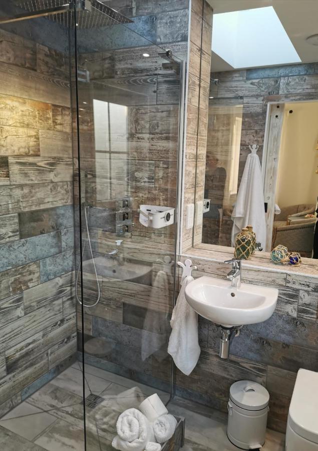 Burnham-on-Sea Seashell Luxury Apartment מראה חיצוני תמונה